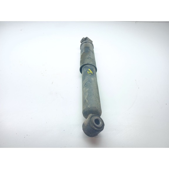 Recambio de amortiguador trasero izquierdo para renault master kasten l1h1 ka 2,8t referencia OEM IAM   