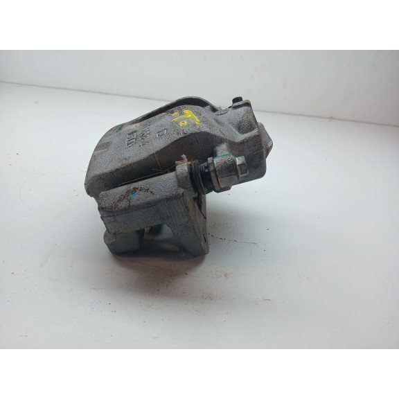 Recambio de pinza freno delantera derecha para omoda 5 referencia OEM IAM 204003231aa  