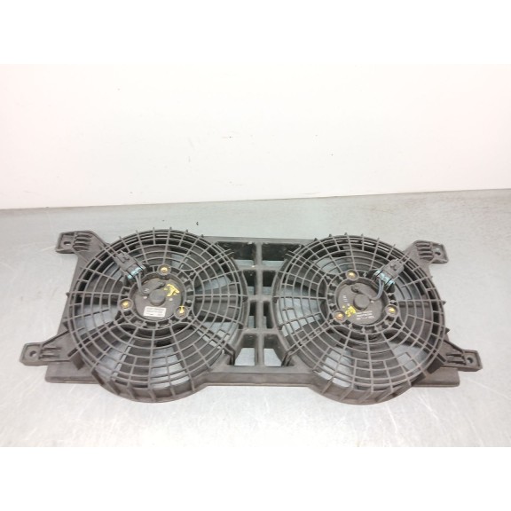 Recambio de electroventilador para ssangyong rodius i 2.7 xdi referencia OEM IAM 8821021050  