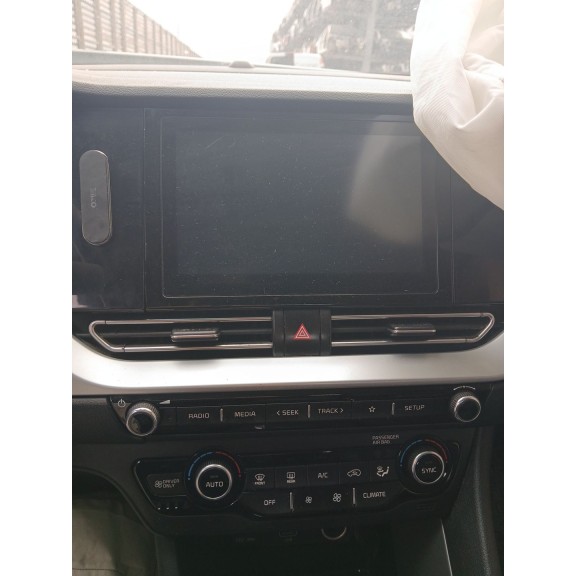 Recambio de sistema audio / radio cd para kia niro i (de) 1.6 gdi hybrid referencia OEM IAM   