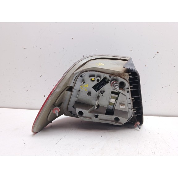 Recambio de piloto trasero derecho para bmw 3 coupé (e46) 320 cd referencia OEM IAM 6925765  