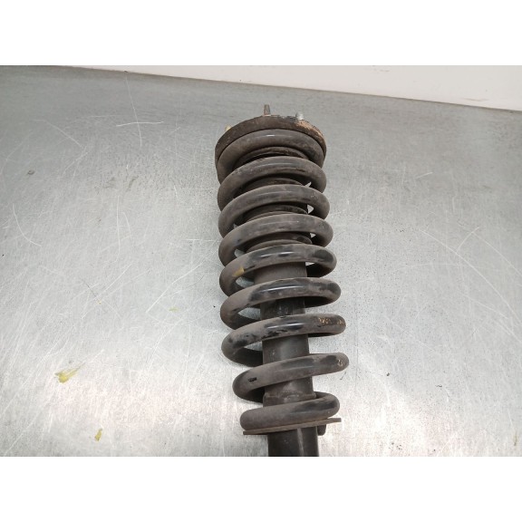 Recambio de amortiguador delantero derecho para ssangyong rodius i 2.7 xdi referencia OEM IAM 4431021101  