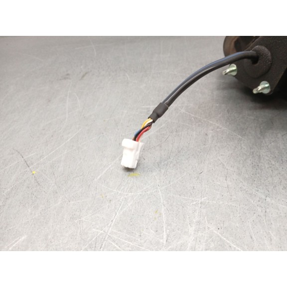 Recambio de retrovisor derecho para nissan juke (f15) 1.5 dci referencia OEM IAM E4023363  