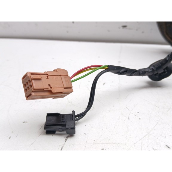 Recambio de retrovisor derecho para citroën c4 cactus 1.2 thp 110 referencia OEM IAM   