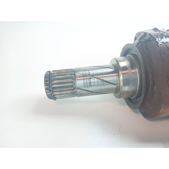 Recambio de transmision delantera derecha para opel corsa e edition referencia OEM IAM 13149829  