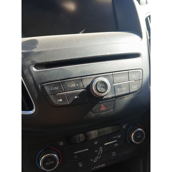 Recambio de sistema audio / radio cd para ford focus iii 2.0 tdci referencia OEM IAM   