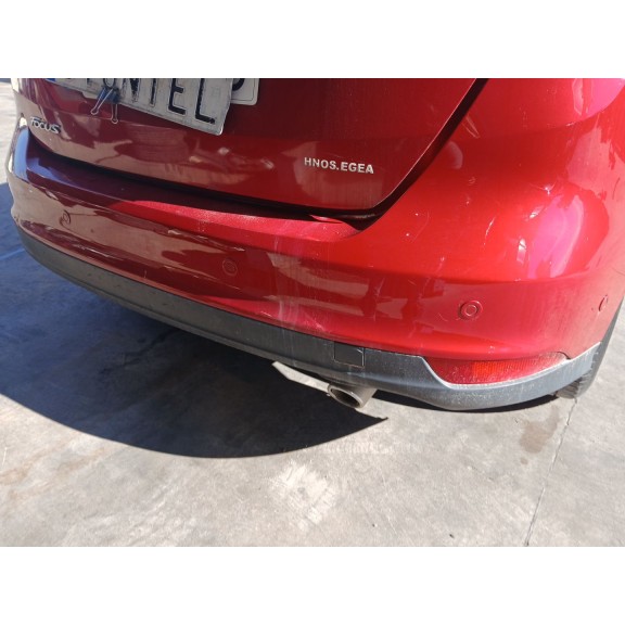 Recambio de paragolpes trasero para ford focus iii 2.0 tdci referencia OEM IAM 1877243 / 1872237  