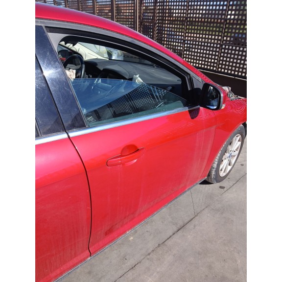 Recambio de puerta delantera derecha para ford focus iii 2.0 tdci referencia OEM IAM 2147844  