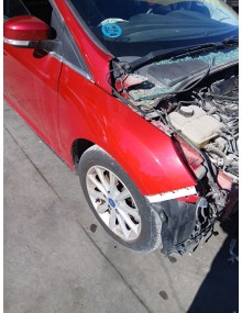 Recambio de aleta delantera derecha para ford focus iii 2.0 tdci referencia OEM IAM 2171302  