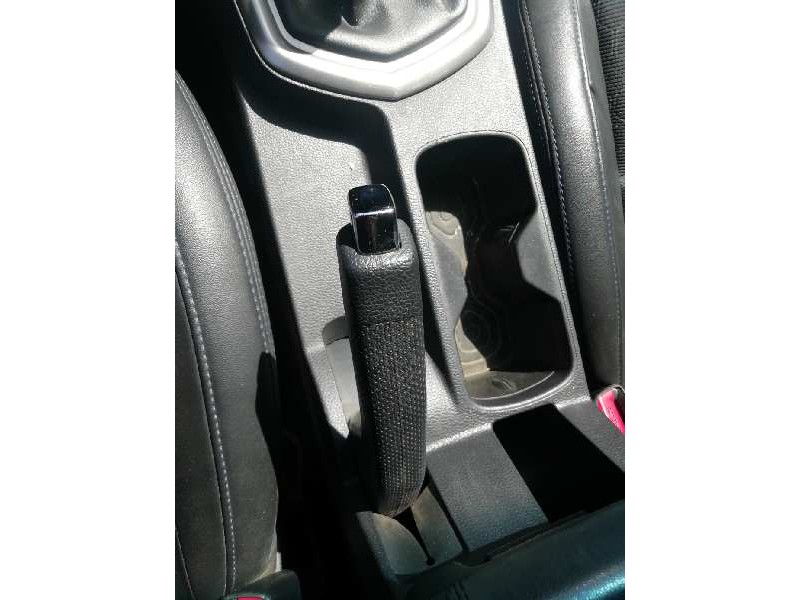 Recambio de palanca freno de mano para ssangyong tivoli limited 4x2 referencia OEM IAM   