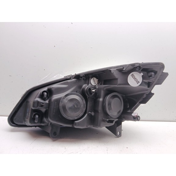Recambio de faro derecho para renault grand scenic 1.9 dci (130cv) referencia OEM IAM 5570062 200227452471 