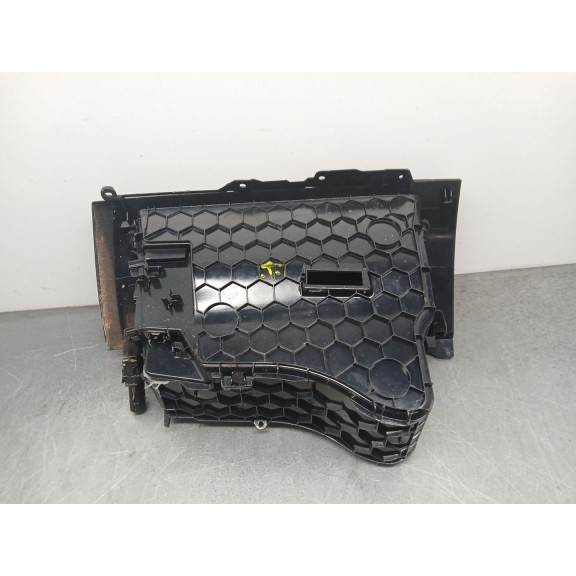 Recambio de guantera para bmw 1 (f20) 116 d referencia OEM IAM 51169226047  