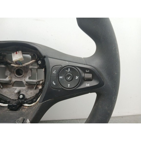 Recambio de volante para opel corsa f edition referencia OEM IAM 39196698  