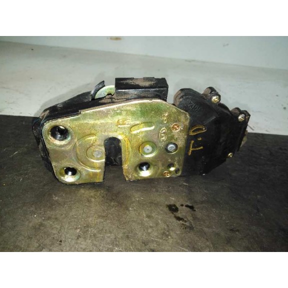 Recambio de cerradura puerta trasera derecha para kia carens 2.0 turbodiesel cat referencia OEM IAM  2 PIN 