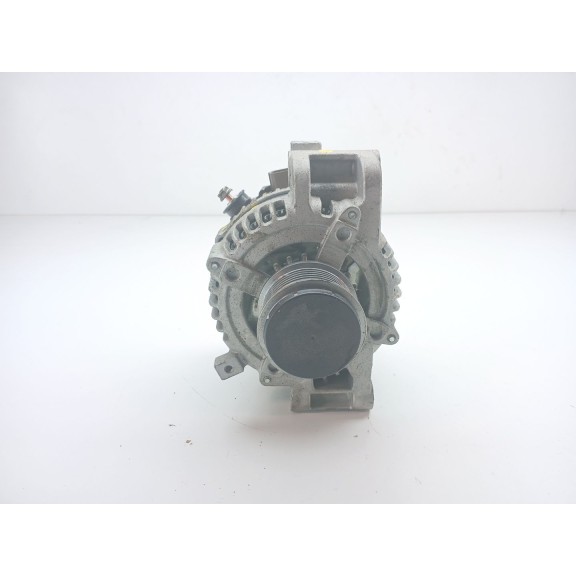 Recambio de alternador para toyota avensis sedán (_t25_) 2.0 d-4d (adt250_) referencia OEM IAM   