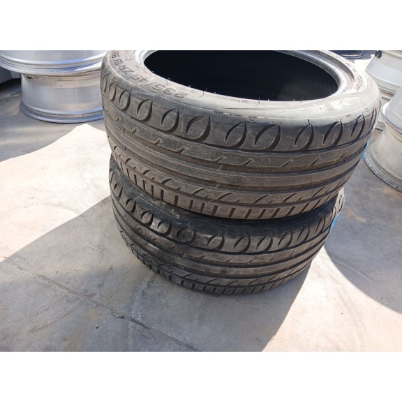 Recambio de neumatico para peugeot 3008 i monospace (0u_) 1.6 hdi referencia OEM IAM 235-45-18 98W X2 KORMORAN 2023