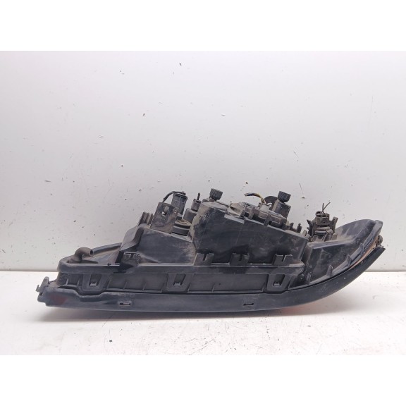 Recambio de faro derecho para bmw 5 (e39) 525 tds referencia OEM IAM   