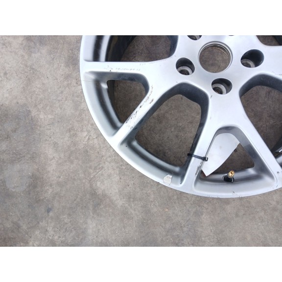 Recambio de llanta para fiat freemont (345_) 2.0 jtd referencia OEM IAM 7.0JX19 ET40 X1 