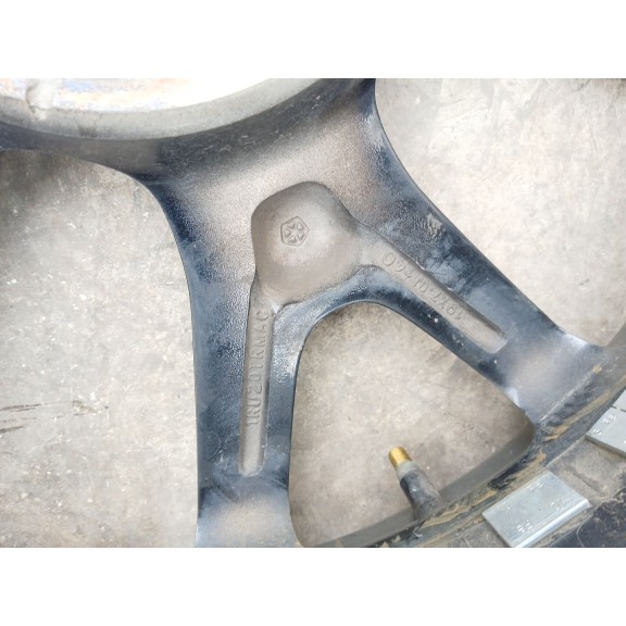 Recambio de llanta para fiat freemont (345_) 2.0 jtd referencia OEM IAM 7.0JX19 ET40 X1 