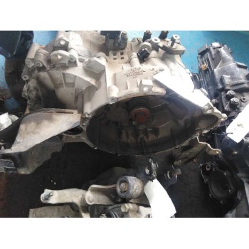 Recambio de caja cambios para volvo v40 familiar 2.0 t referencia OEM IAM T106979 B 5V 189.000KM P30616077