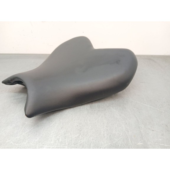 Recambio de asiento delantero izquierdo para yamaha r7 referencia OEM IAM BEB247100000  BEB247100000