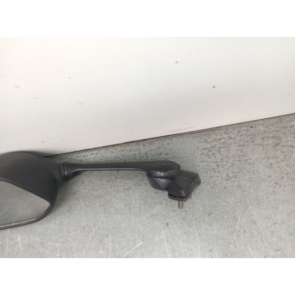 Recambio de retrovisor izquierdo para yamaha r7 referencia OEM IAM BEB236290  BEB236290