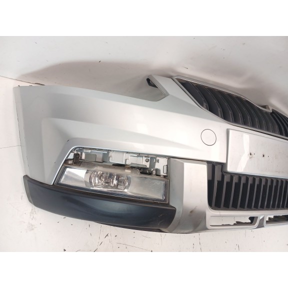 Recambio de paragolpes delantero para skoda yeti (5l) 2.0 tdi referencia OEM IAM   