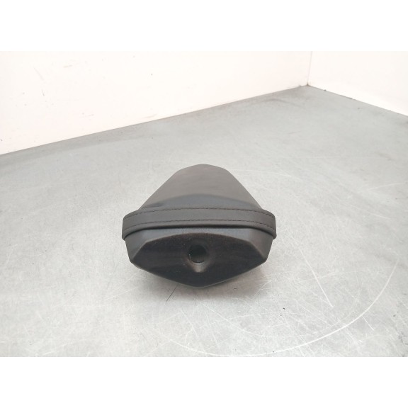Recambio de asiento trasero medio para yamaha r7 referencia OEM IAM BEB247500000  BEB247500000