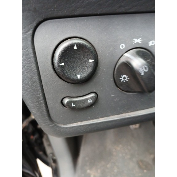 Recambio de retrovisor derecho para chrysler voyager iv (rg, rs) 2.5 crd referencia OEM IAM 713934  