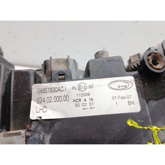 Recambio de faro derecho para chrysler voyager iv (rg, rs) 2.5 crd referencia OEM IAM 6240200000 04857830ac 