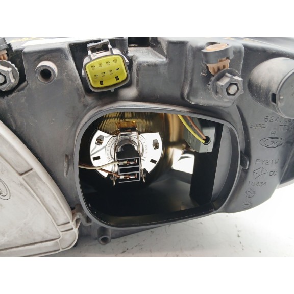 Recambio de faro derecho para chrysler voyager iv (rg, rs) 2.5 crd referencia OEM IAM 6240200000 04857830ac 