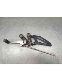 Recambio de estribo para yamaha r7 referencia OEM IAM   