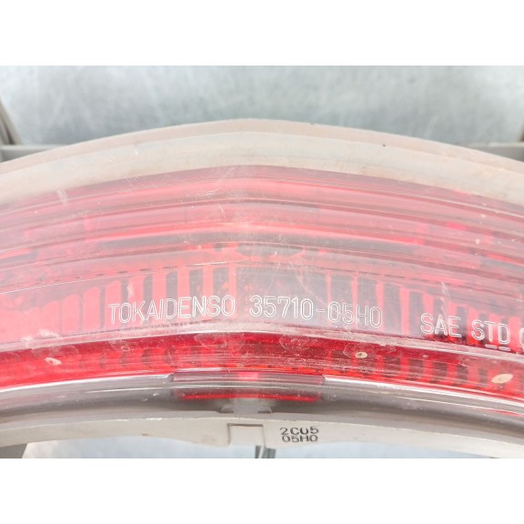 Recambio de piloto trasero central para suzuki an 400 / burgman burgman 400 lux referencia OEM IAM 3571005H0  