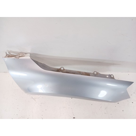 Recambio de aleta delantera derecha para skoda yeti (5l) 2.0 tdi referencia OEM IAM 5L0821022A  