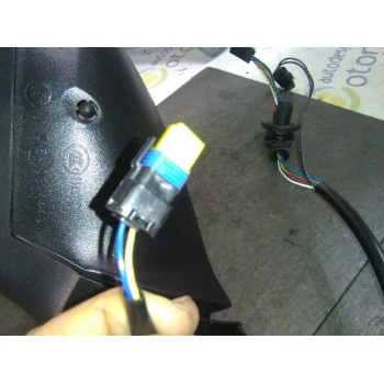 Recambio de retrovisor derecho para peugeot 308 referencia OEM IAM 8153NC NUEVO CON PILOTO NO ABATIBLE