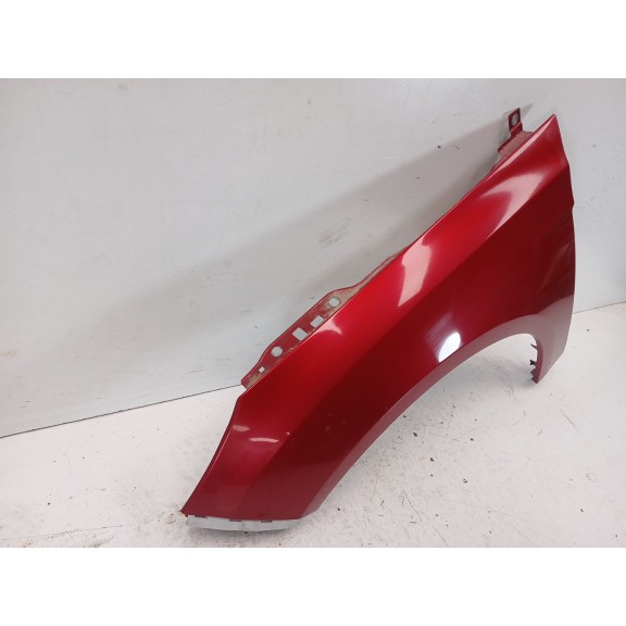 Recambio de aleta delantera izquierda para ford focus iii 2.0 tdci referencia OEM IAM 2171304  