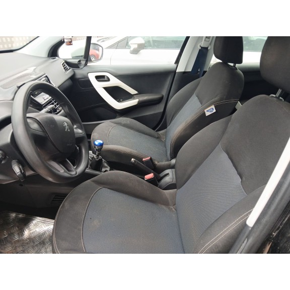 peugeot 208 i (ca_, cc_) del año 2012