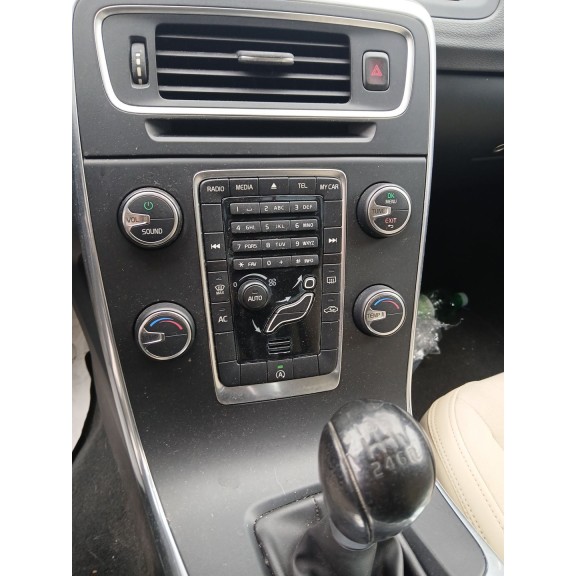 Recambio de sistema audio / radio cd para volvo v60 i (155) d3 / d4 referencia OEM IAM   