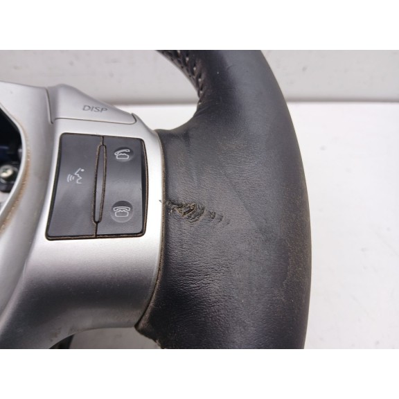 Recambio de volante para lexus ct 200h referencia OEM IAM   