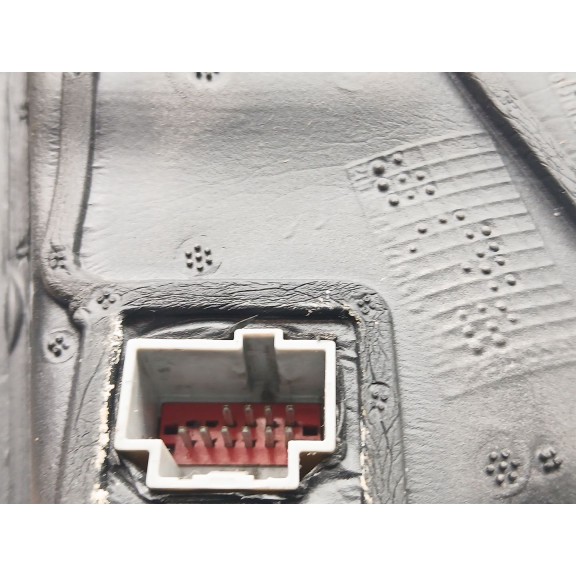 Recambio de retrovisor izquierdo para ford focus iii 2.0 tdci referencia OEM IAM 272876178  