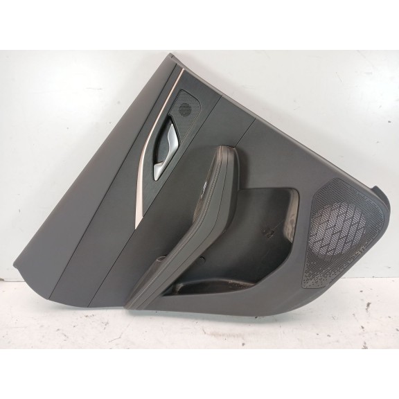 Recambio de guarnecido puerta trasera izquierda para omoda 5 referencia OEM IAM 403005151AA  