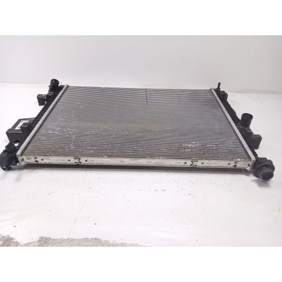 Recambio de radiador agua para omoda 5 referencia OEM IAM 302000021AA  