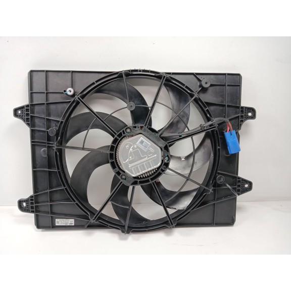 Recambio de electroventilador para omoda 5 referencia OEM IAM 302001573AA 20240401M00180 