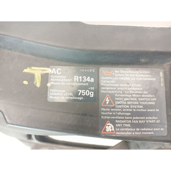 Recambio de panel frontal para volkswagen golf iv (1j1) 1.9 tdi referencia OEM IAM 1J0010212  