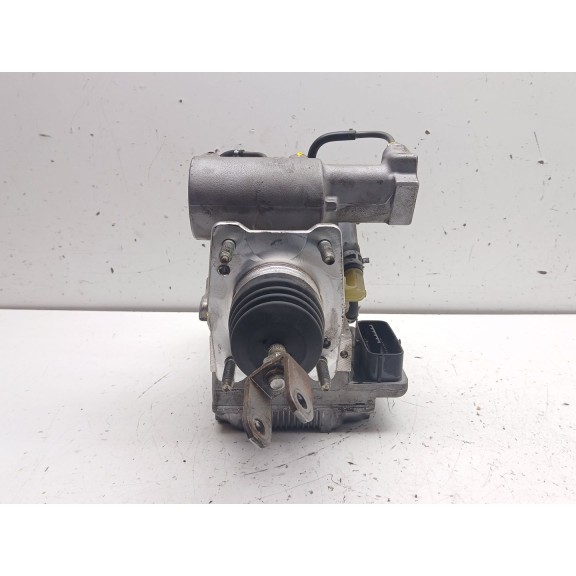 Recambio de abs para lexus ct 200h referencia OEM IAM 4727047030  