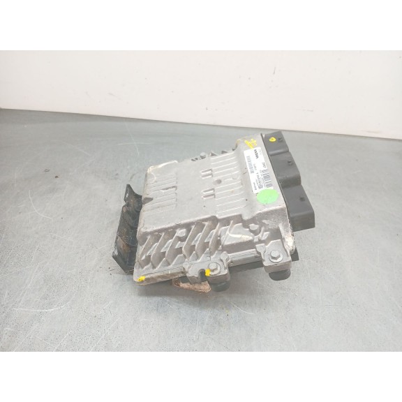 Recambio de centralita motor uce para volvo s60 lim. momentum referencia OEM IAM s180134103a 31355712 