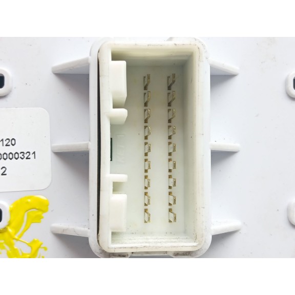 Recambio de mando elevalunas delantero izquierdo para kia ceed (cd) 1.0 t-gdi referencia OEM IAM 93570j7120  