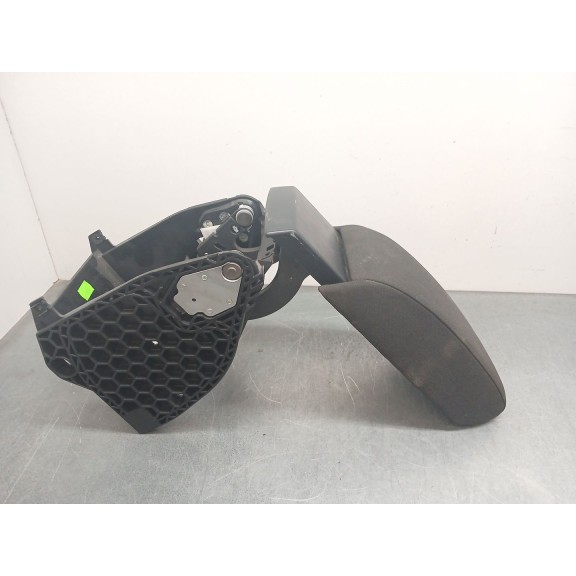Recambio de apoyabrazos central para skoda yeti (5l) 2.0 tdi referencia OEM IAM 5l0864207c  