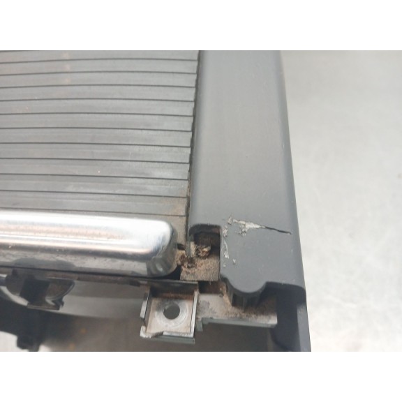 Recambio de apoyabrazos central para volvo s60 lim. momentum referencia OEM IAM 23117360ffb  