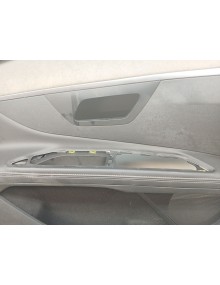 Recambio de guarnecido puerta delantera izquierda para peugeot 5008 gt referencia OEM IAM    2